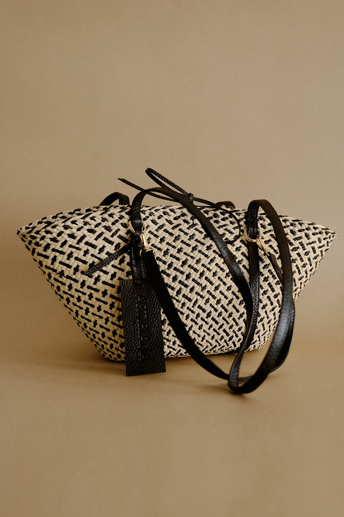 Noir Lida Baby Bag