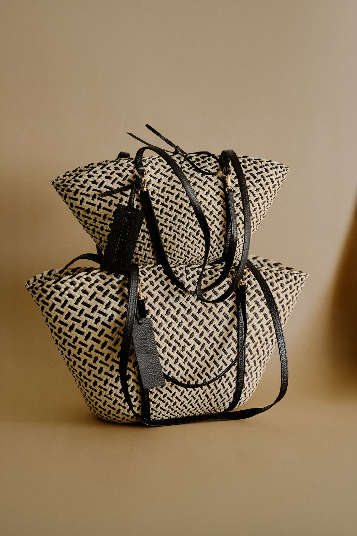 Noir Lida Bag